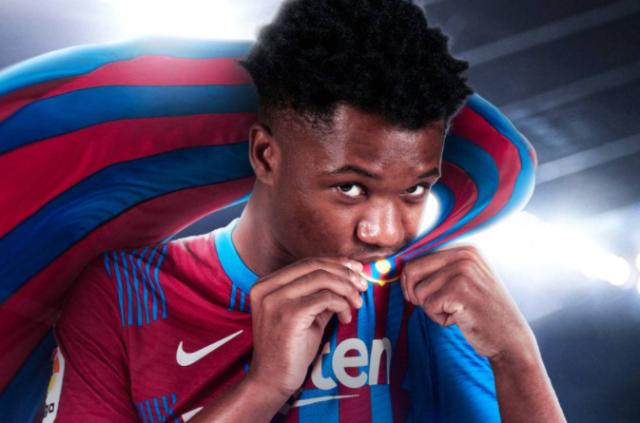 开云-官方：巴萨与安苏·法蒂续约至2027年 违约金10亿