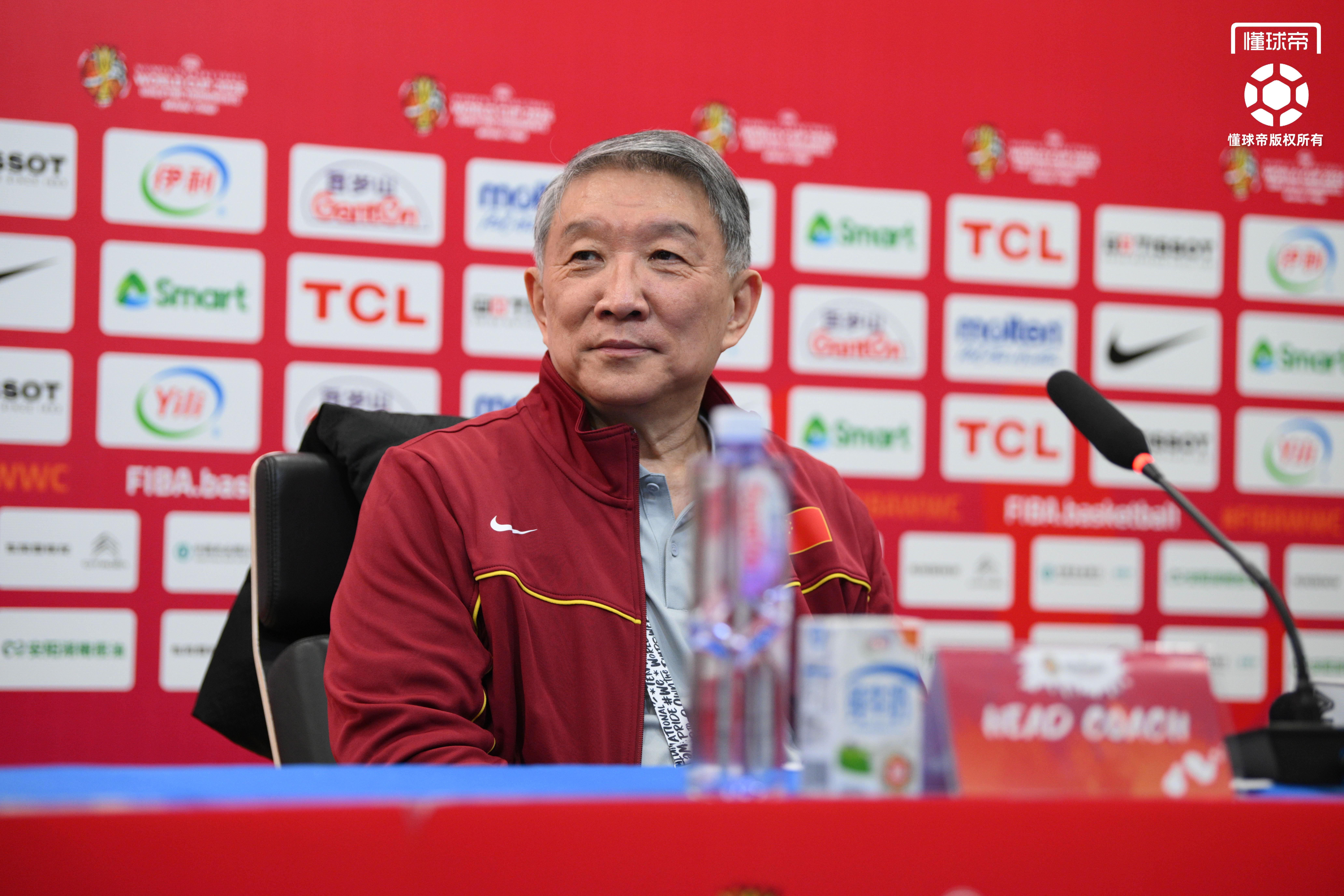 开云官网-宫鲁鸣：队员们思想不够解放；希望多打强队来不断提高自己